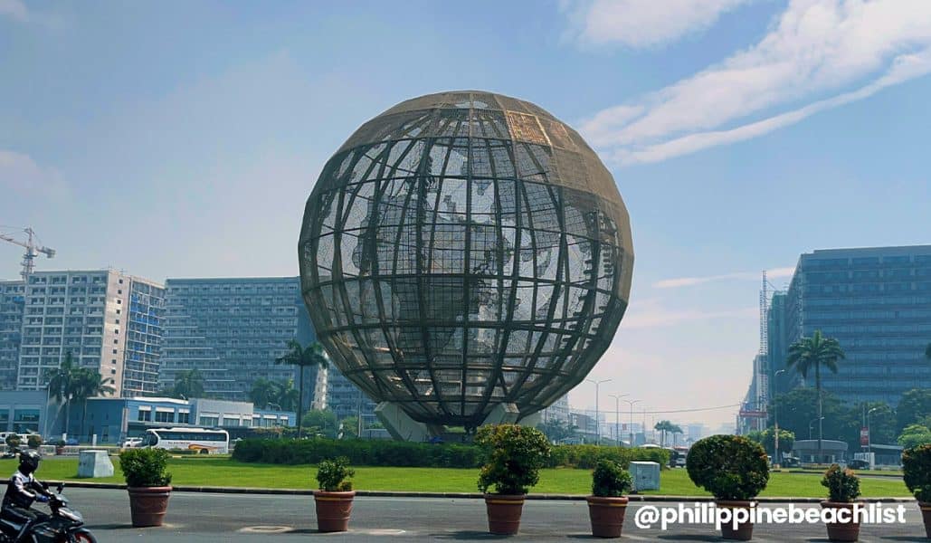 Top 12 Things to Do in and around SM Mall of Asia (MOA) - Philippine ...